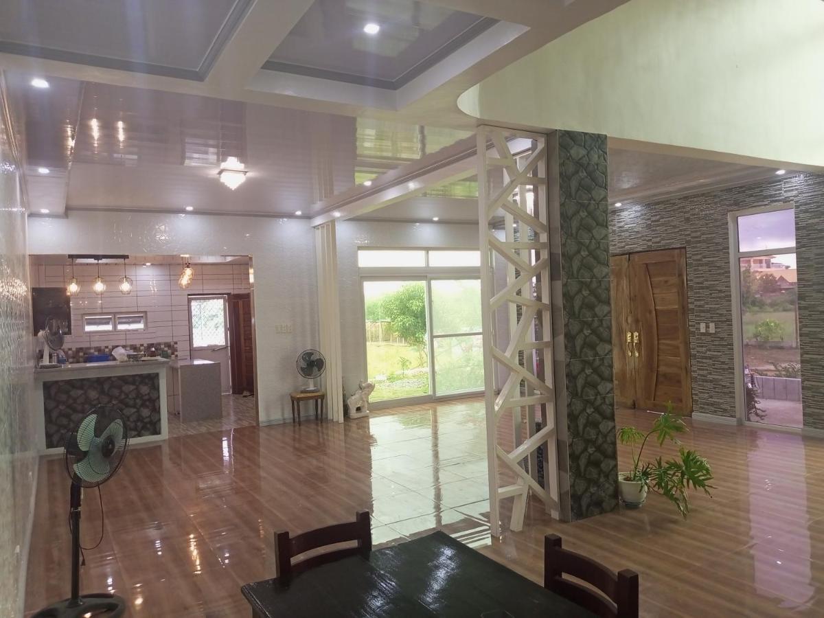 Villa Casa Camba, Barangay Bued Alaminos Buitenkant foto